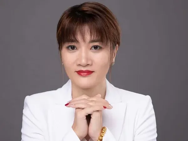 Photo of Liyan Ye